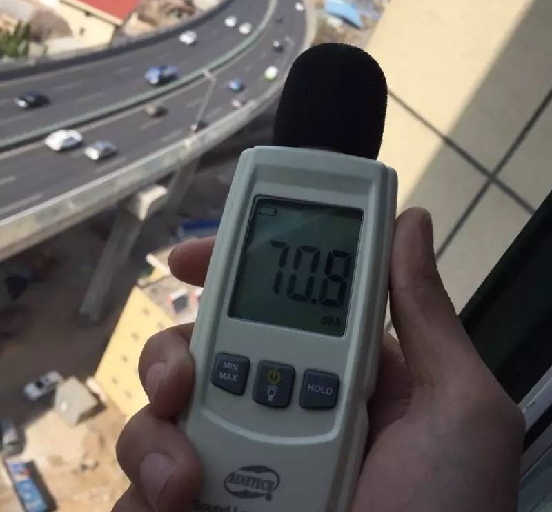 70分贝/噪声/交通噪声